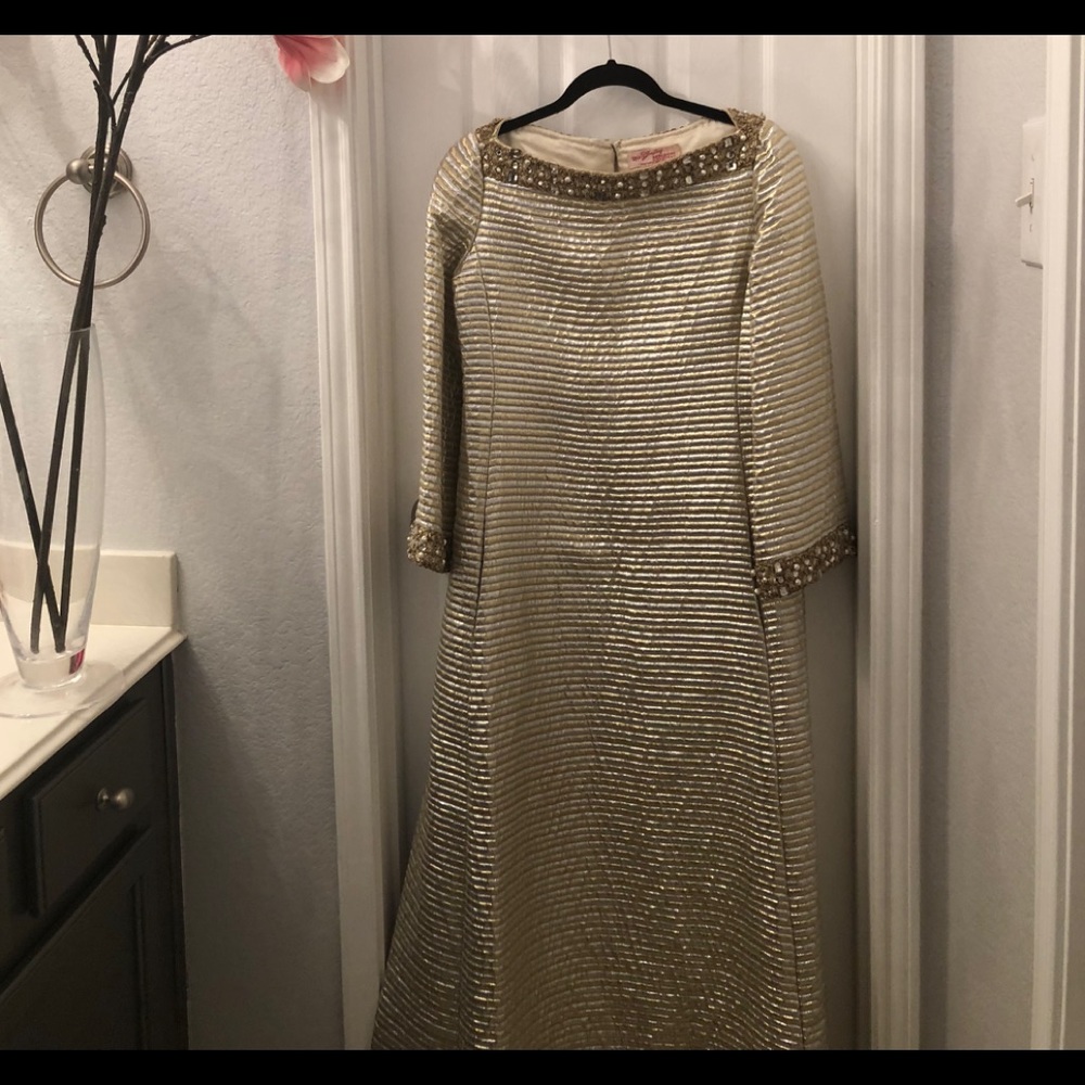 VINTAGE BERGDORF GOODMAN BROCADE GOWN